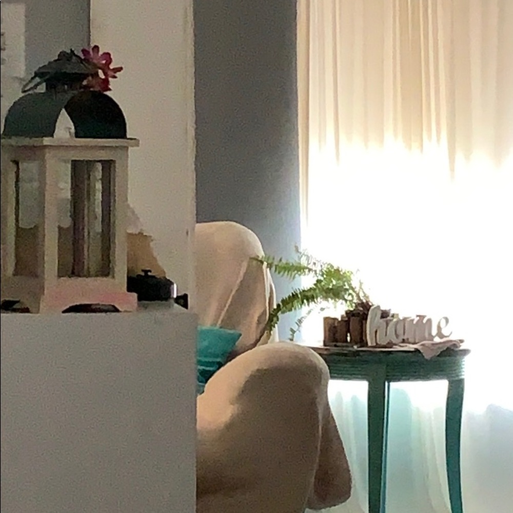 Meet your Posher, Velvet